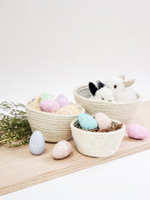 Load image into Gallery viewer, Amari Bowl - Black (Set of 3)